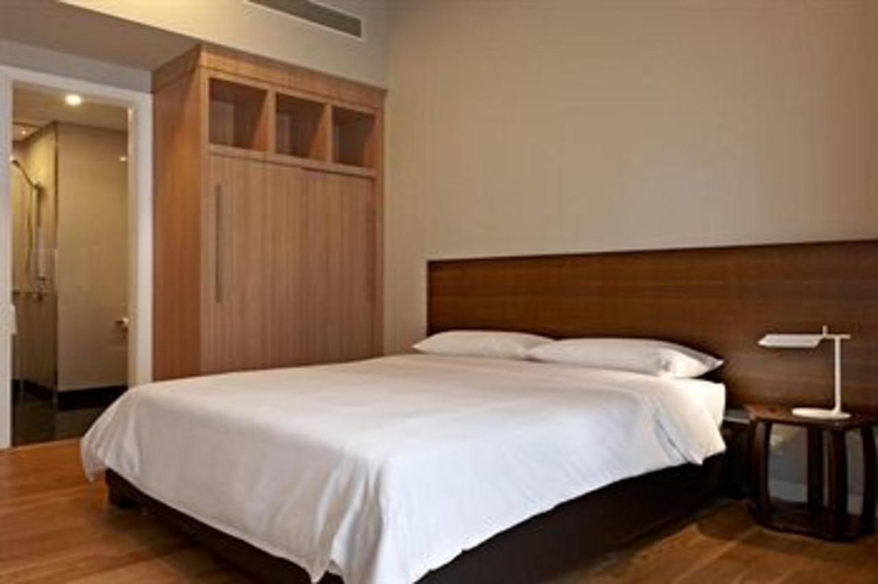 Hotel E&o Residences
